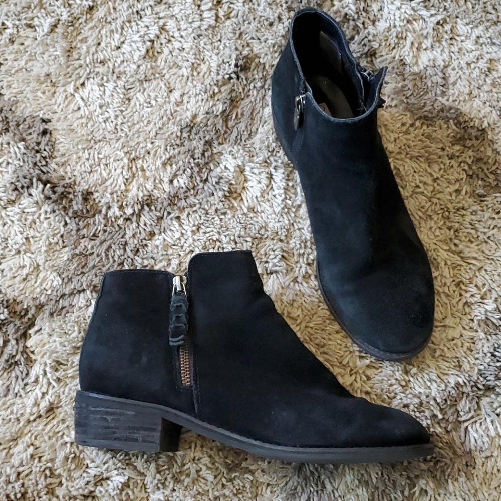 Blondo Liam Suede Waterproof Booties